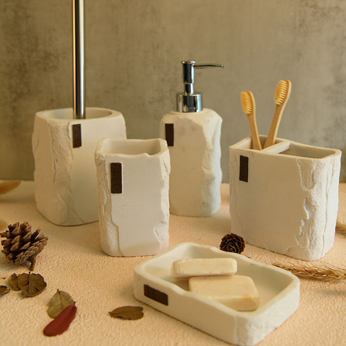 Nordic Ceramics Polyresin Bathroom Set | 3-Piece Minimalist Soap Dispenser Set 05
